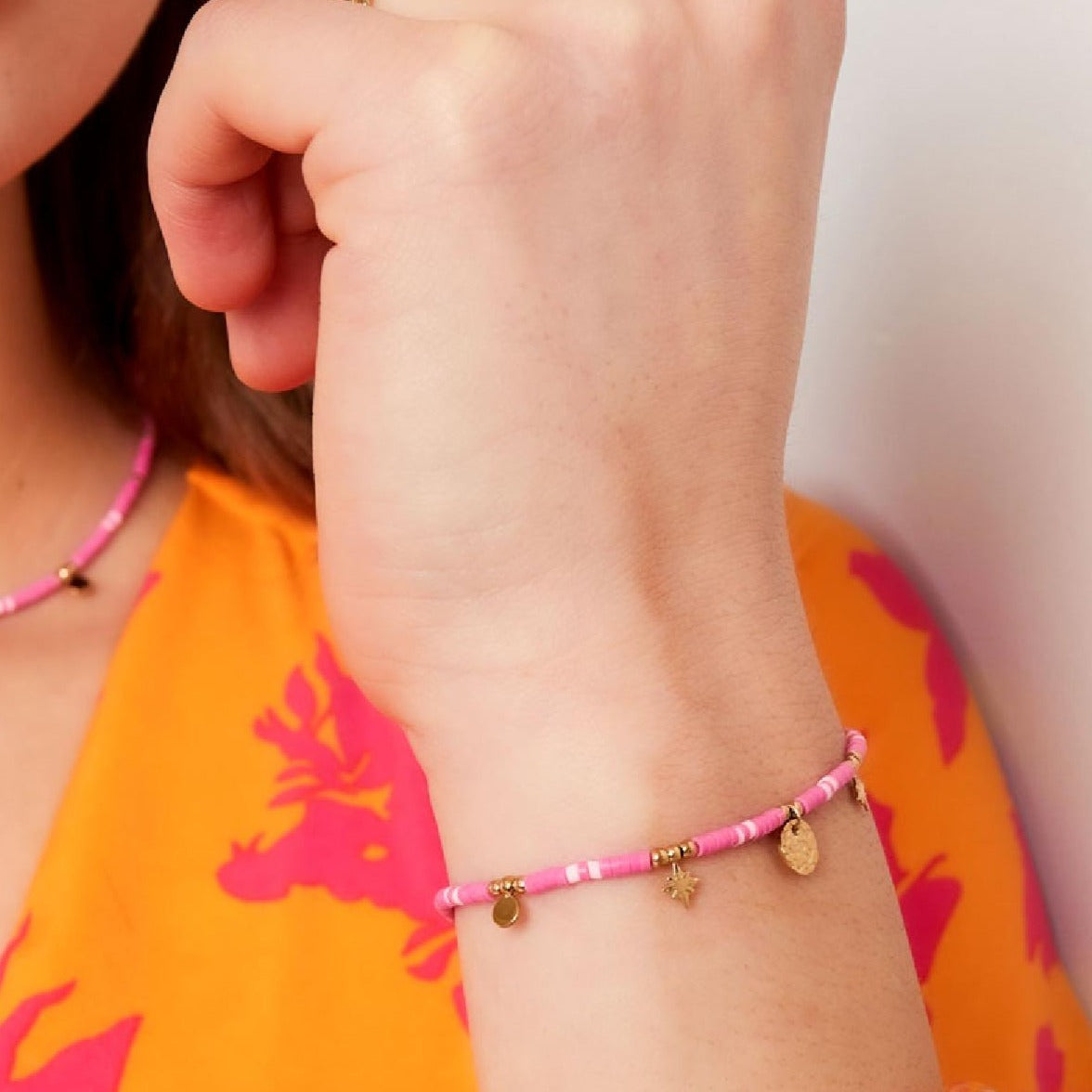 Armband kralen met bedeltjes
