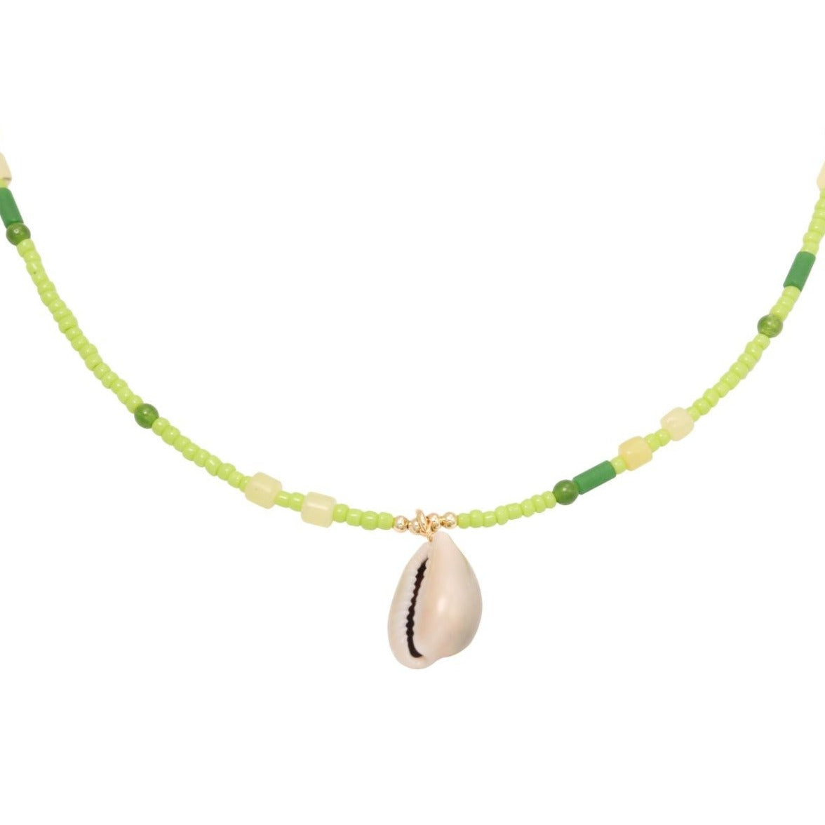 Ketting at the beach